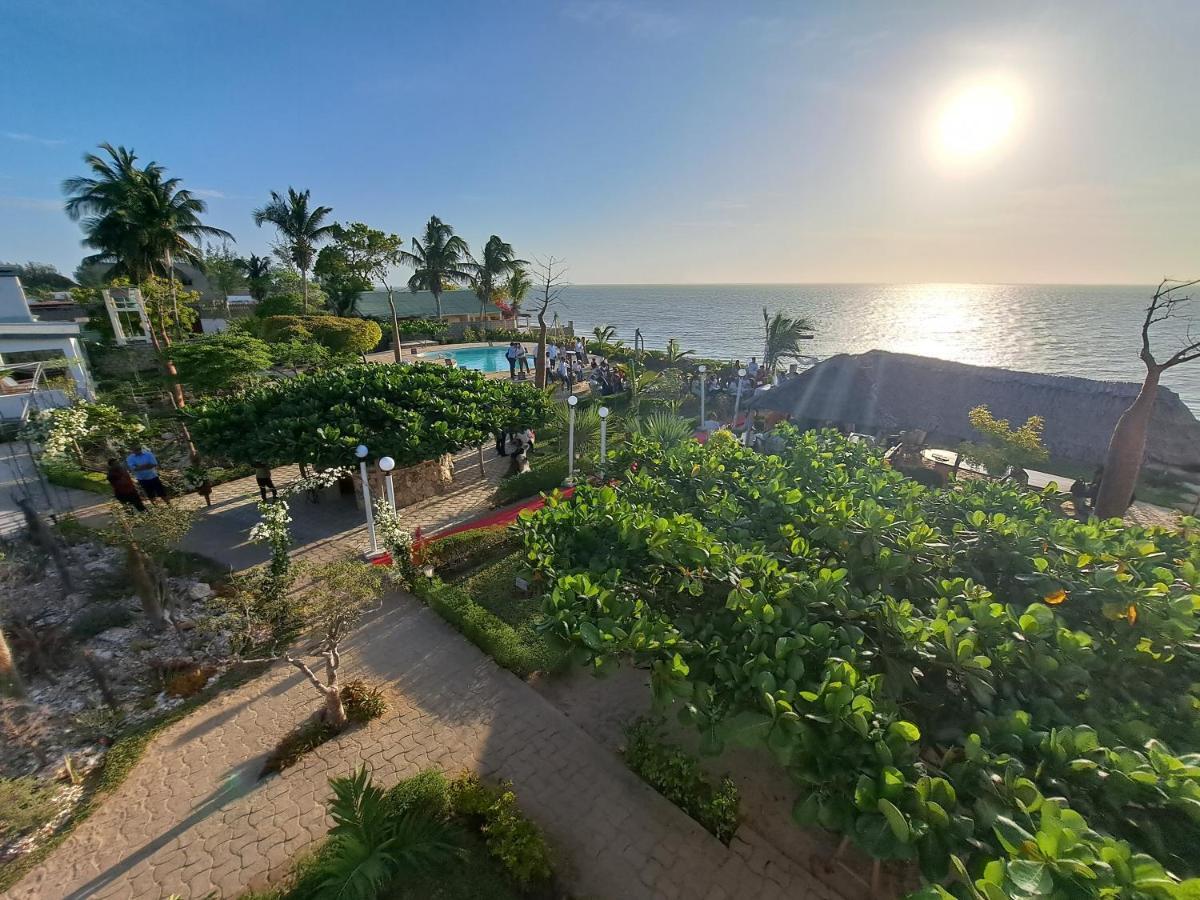 Hotel Aux 2 Metis Toliara Exteriér fotografie