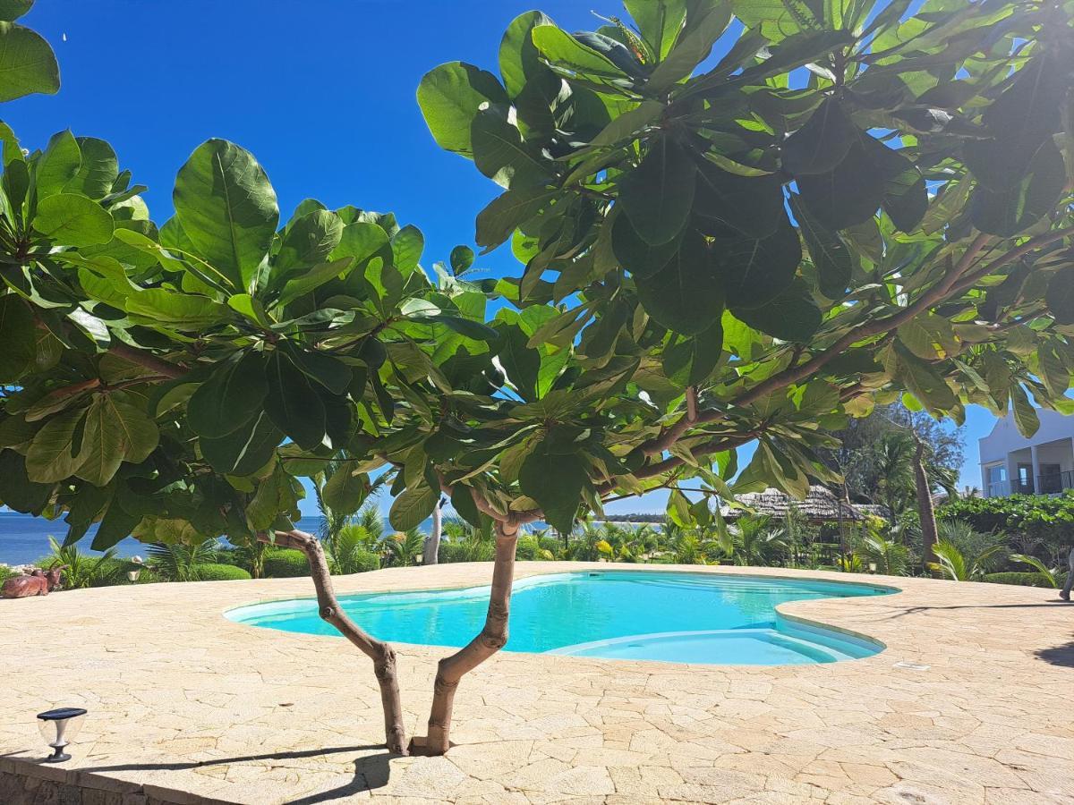 Hotel Aux 2 Metis Toliara Exteriér fotografie
